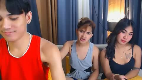 Snapshot of zevierbalte chatting on 04.15.26 zavier skinny asian online show from 04.15.26