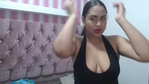 zeynep_20_ online show from 07.30.26