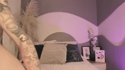 zhally_dee online show from 06.25.26