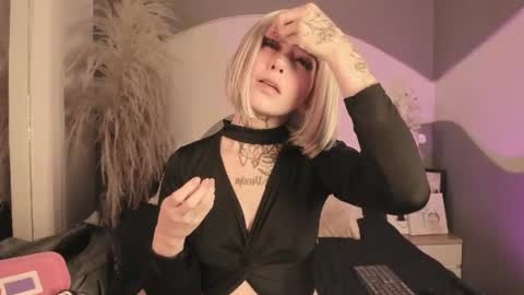 zhally_dee online show from 08.05.26