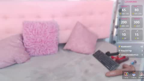 Snapshot of zhamira_21 chatting on 05.30.26 ZHAMIRA ANDRES online show from 05.30.26