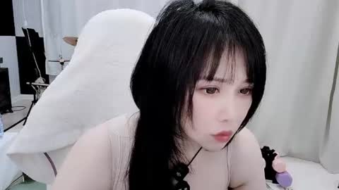 Snapshot of zhen0 chatting on 06.16.26 zhen online show from 06.16.26