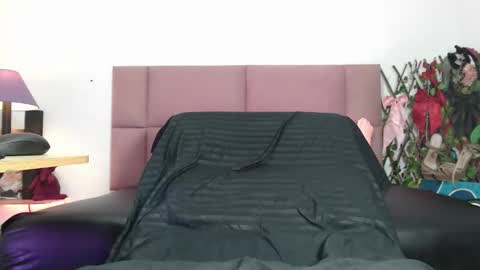 Snapshot of zhirleyada chatting on 03.14.26 zhirleyada online show from 03.14.26