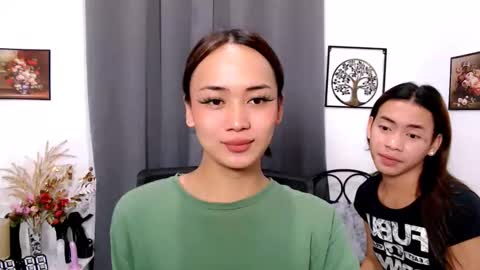 Snapshot of zialustts chatting on 03.02.25 Zia online show from 03.02.25