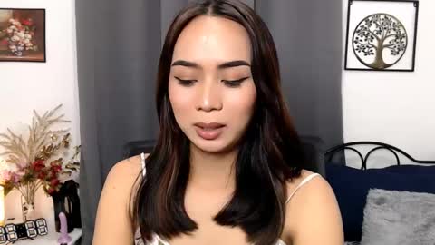 Snapshot of zialustts chatting on 03.09.25 Zia online show from 03.09.25