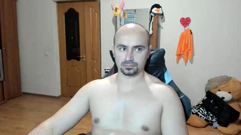 Snapshot of ziesh chatting on 11.27.25 Ziesh online show from 11.27.25