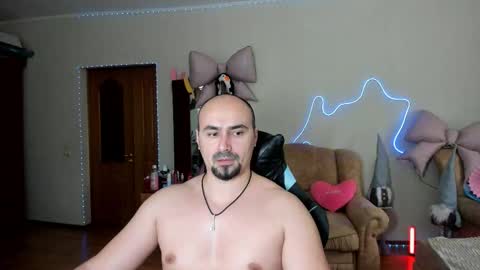 Snapshot of ziesh chatting on 02.15.26 Ziesh online show from 02.15.26