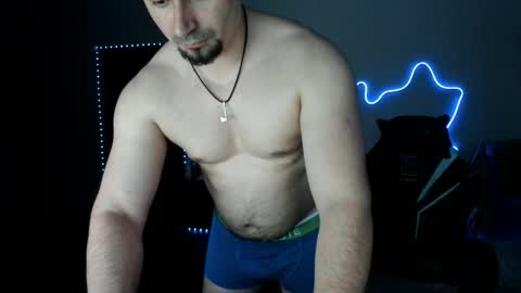 Snapshot of ziesh chatting on 03.25.26 Ziesh online show from 03.25.26