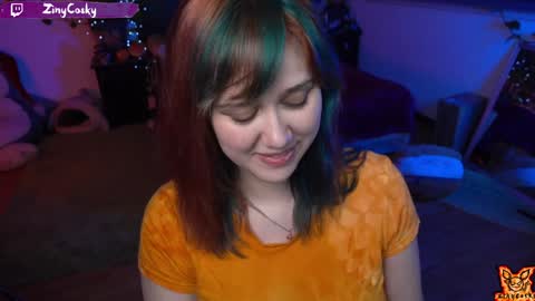 Snapshot of ziny_cosky chatting on 01.31.25 Ziny Cosky online show from 01.31.25