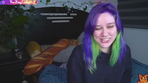 Snapshot of ziny_cosky chatting on 09.13.25 Ziny Cosky online show from 09.13.25