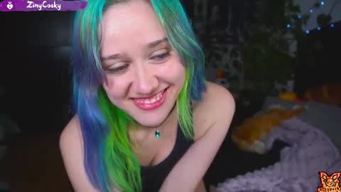 Snapshot of ziny_cosky chatting on 11.29.25 Ziny Cosky online show from 11.29.25