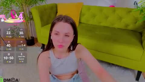 Zlata  Mon Tue Thu Fri Sun Sa GMT 3 0000pm - 0600pm  online show from 11.16.25