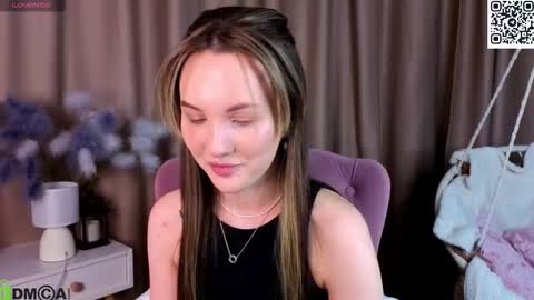 Zlata  Mon Tue Thu Fri Sun Sa GMT 3 0000pm - 0600pm  online show from 02.04.26