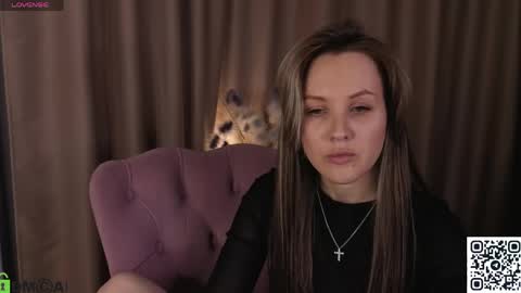 Snapshot of zlata__fox chatting on 05.16.26 Zlata Mon Tue Thu Fri Sun Sa GMT 3 0000pm - 0600pm online show from 05.16.26