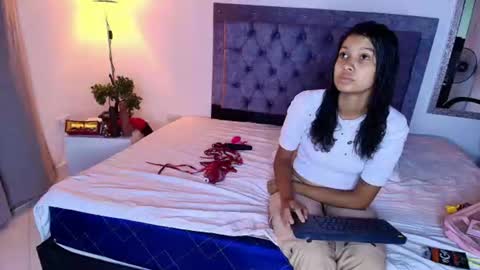 Zoe Blake online show from 07.01.26