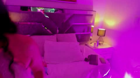 zoe_cuttee online show from 02.01.26