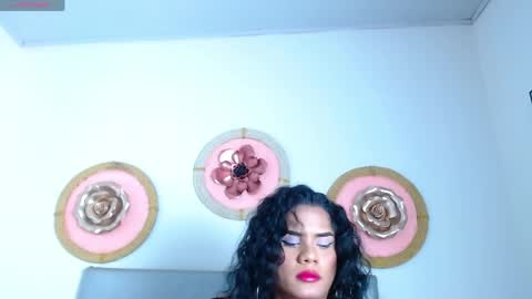 zoe_hecate online show from 04.28.26