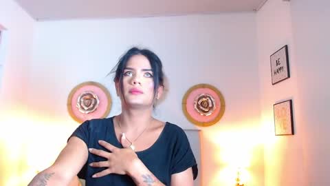 zoe_hecate online show from 05.05.26