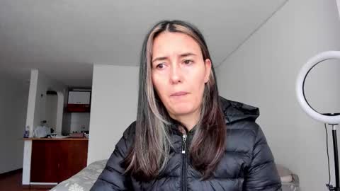 Snapshot of zoe_jeane_beker chatting on 02.16.26 ZOE online show from 02.16.26