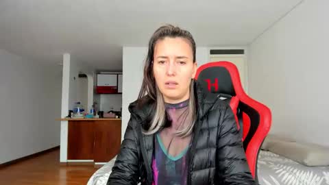 Snapshot of zoe_jeane_beker chatting on 02.19.26 ZOE online show from 02.19.26