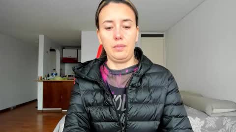 Snapshot of zoe_jeane_beker chatting on 02.20.26 ZOE online show from 02.20.26