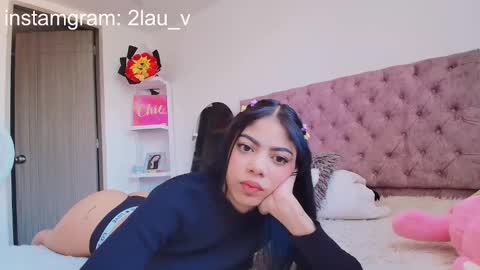 zoe_kravitx_ online show from 11.12.25