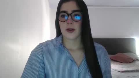 Zoe online show from 02.20.26