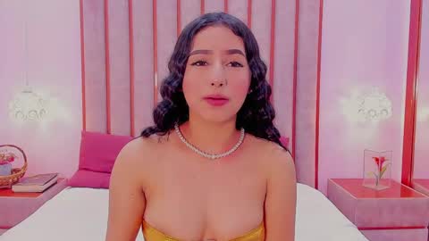 Snapshot of zoe_monrow chatting on 05.16.26 Zoe Monrow online show from 05.16.26