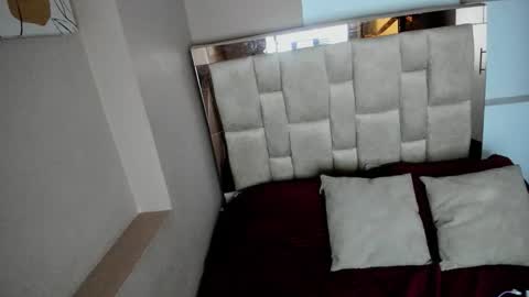 zoe_moreau online show from 11.07.25