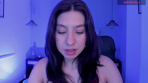 zoe_moreau online show from 02.17.26