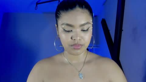 Snapshot of zoe_roux210949 chatting on 05.31.26 Zoe online show from 05.31.26