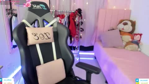 zoe_sullivan_ online show from 02.05.26