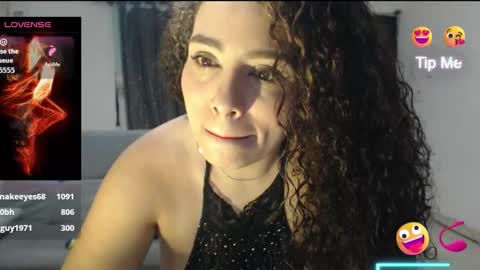 Snapshot of zoe_tai chatting on 03.10.26 zoe tai online show from 03.10.26