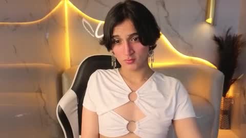 Zoe online show from 12.03.25