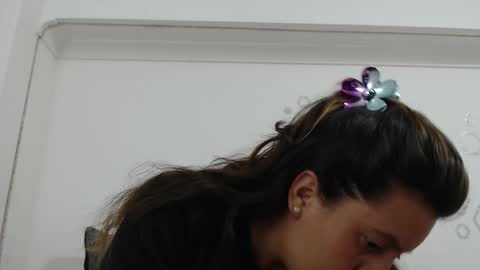 Snapshot of zoe_velvet chatting on 11.13.25 Carolina online show from 11.13.25