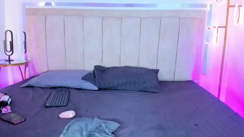 Zoe online show from 11.21.25