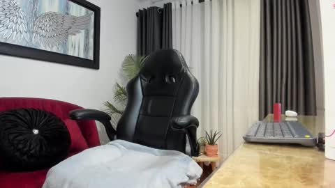 Zoe online show from 03.17.26