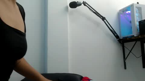 Snapshot of zoecute5817 chatting on 06.02.26 ZOE online show from 06.02.26