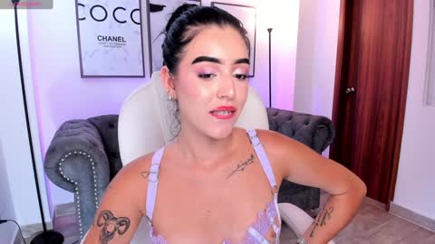  zoee jackson online show from 01.27.25