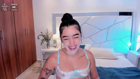  zoee jackson online show from 03.12.25