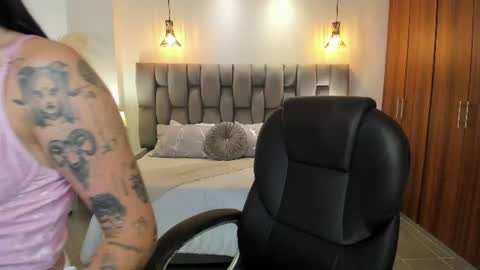  zoee jackson online show from 07.16.26