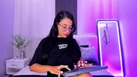 Zoe 3 online show from 07.09.26