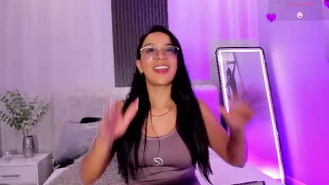 Zoe 3 online show from 07.24.26