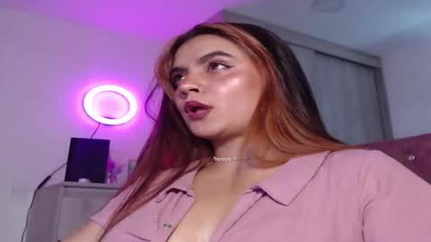Zoee online show from 06.05.26