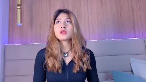 Snapshot of zoehangel chatting on 03.01.26 Zoe online show from 03.01.26