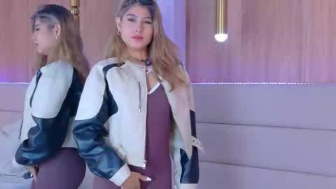 Snapshot of zoehangel chatting on 03.21.26 Zoe online show from 03.21.26