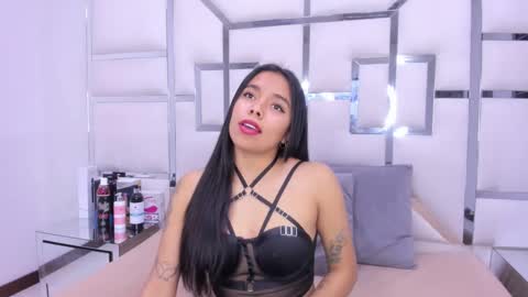 ZoeSwam online show from 02.11.25