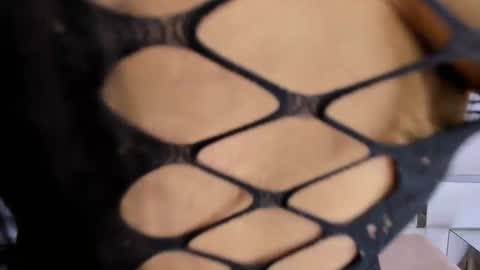 ZoeSwam online show from 02.20.25