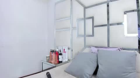 ZoeSwam online show from 03.19.26