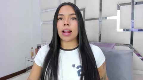 ZoeSwam online show from 05.08.26